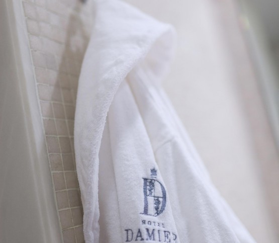 badjas hotel Damier, bathrobe Hotel Damier